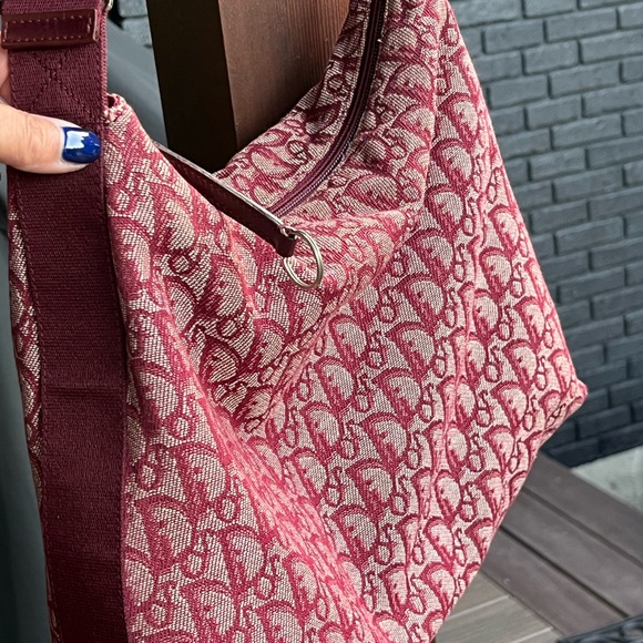 *TRENDING!* Authentic DIOR Trotter Zip Messenger Crossbody - Picture 15 of 15